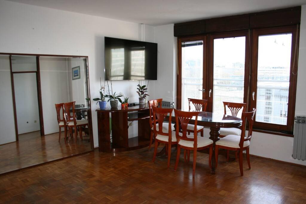 Bright Flat In The Lower Town Zagreb Exterior foto